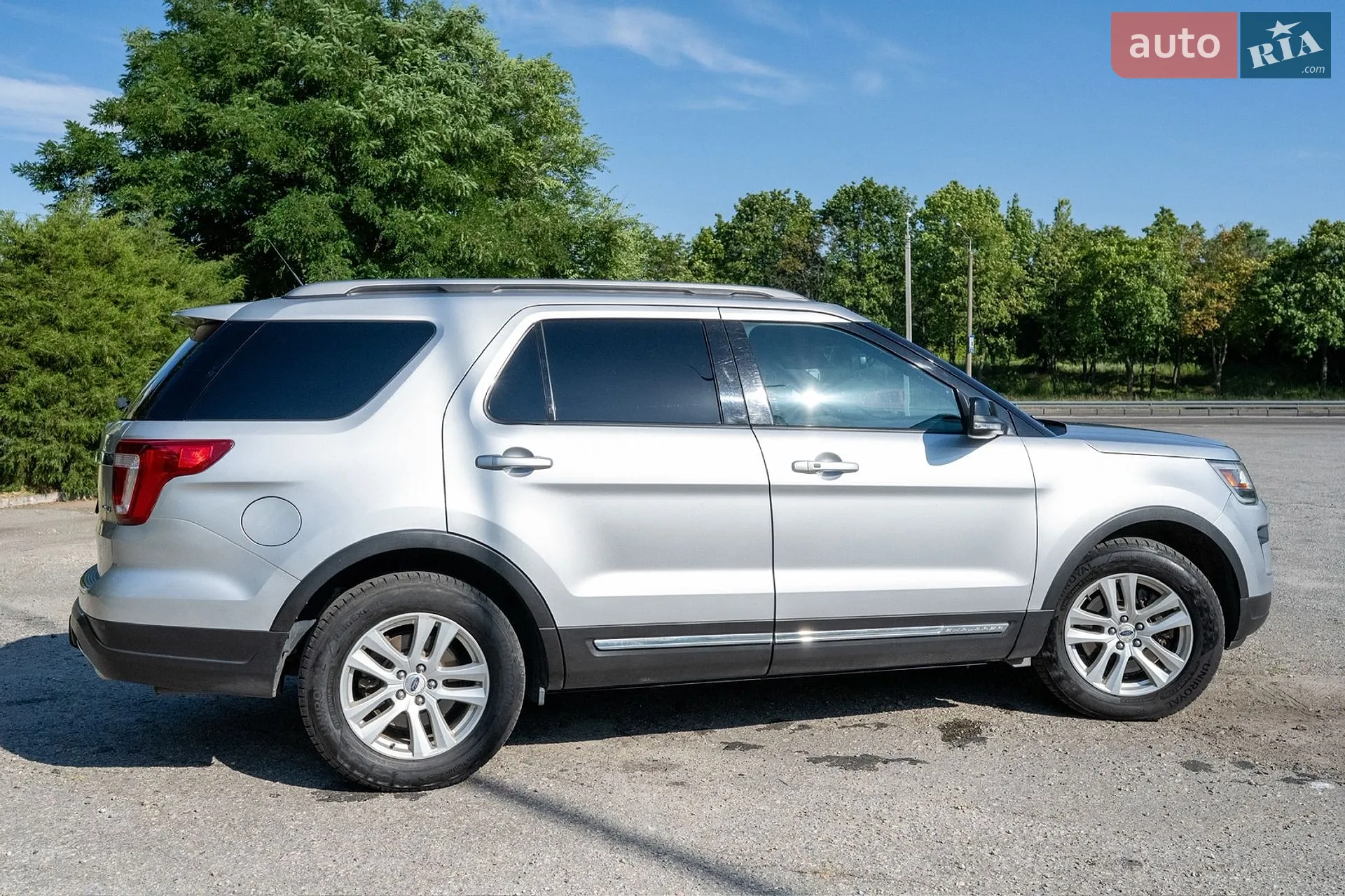 2017 Ford Explorer - мініатюра 4