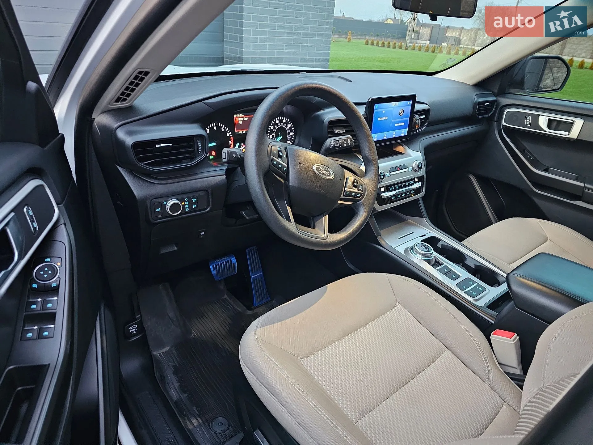 2021 Ford Explorer - мініатюра 19