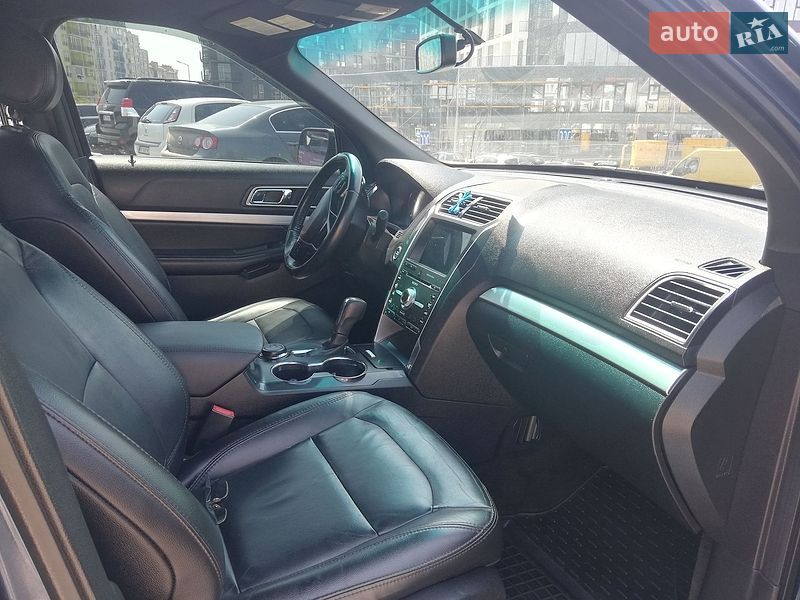 Позашляховик / Кросовер Ford Explorer 2015 в Львові фото 15 Позашляховик / Кросовер Ford Explorer 2015 в Львові