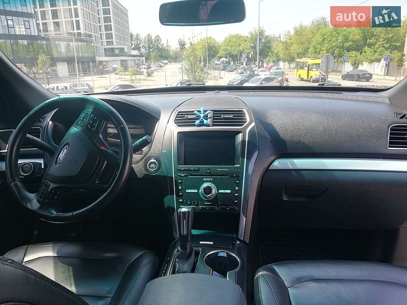 Позашляховик / Кросовер Ford Explorer 2015 в Львові фото 7 Позашляховик / Кросовер Ford Explorer 2015 в Львові