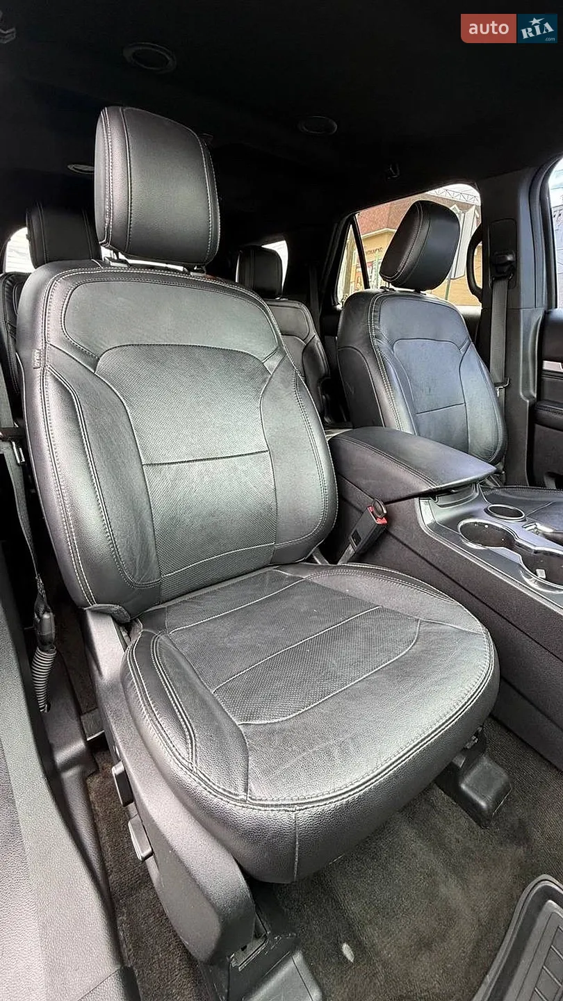 2017 Ford Explorer - мініатюра 32