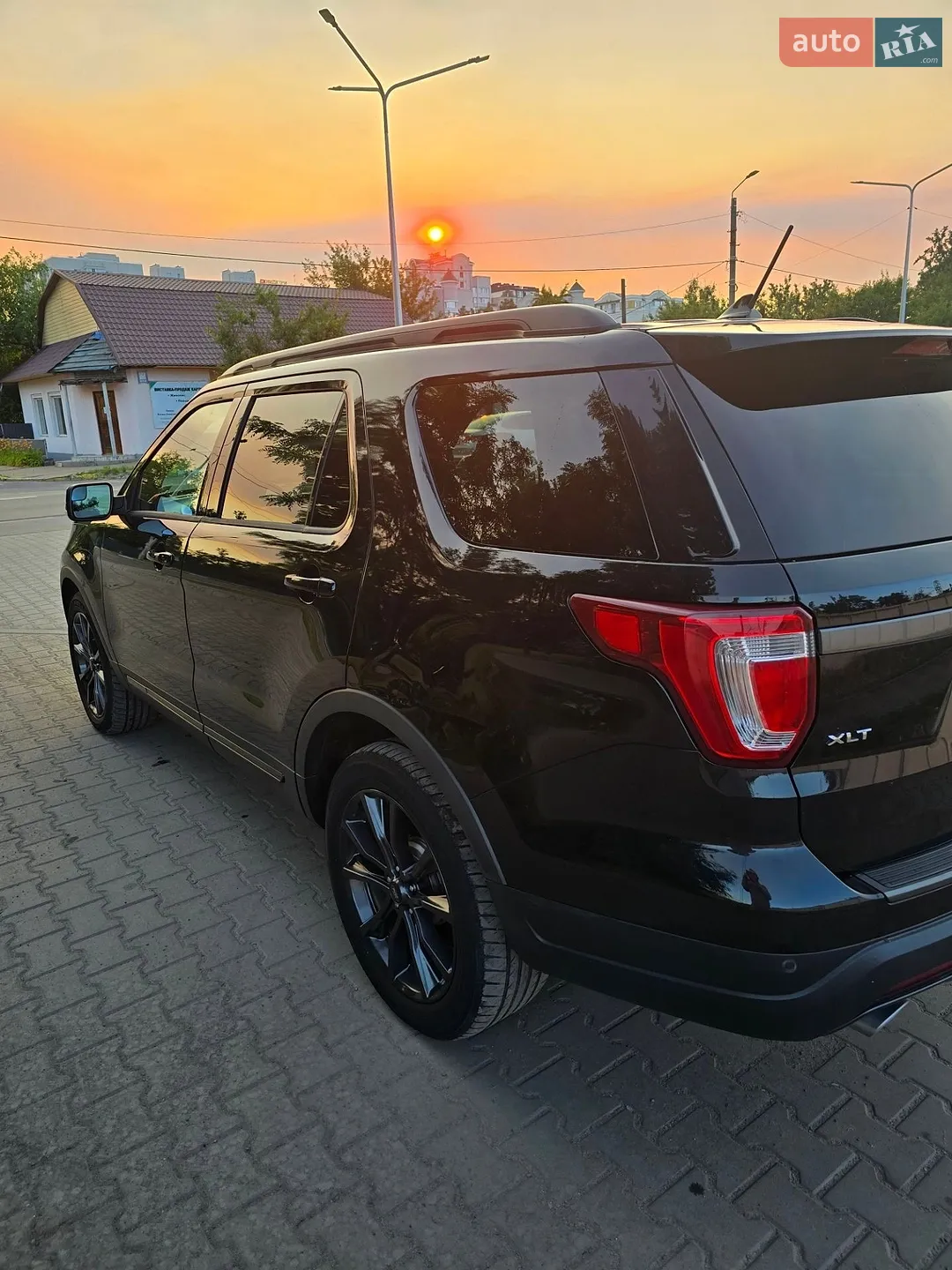 2018 Ford Explorer - мініатюра 10