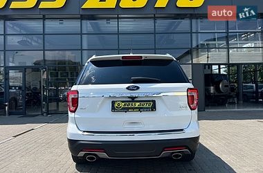 Позашляховик / Кросовер Ford Explorer 2018 в Івано-Франківську