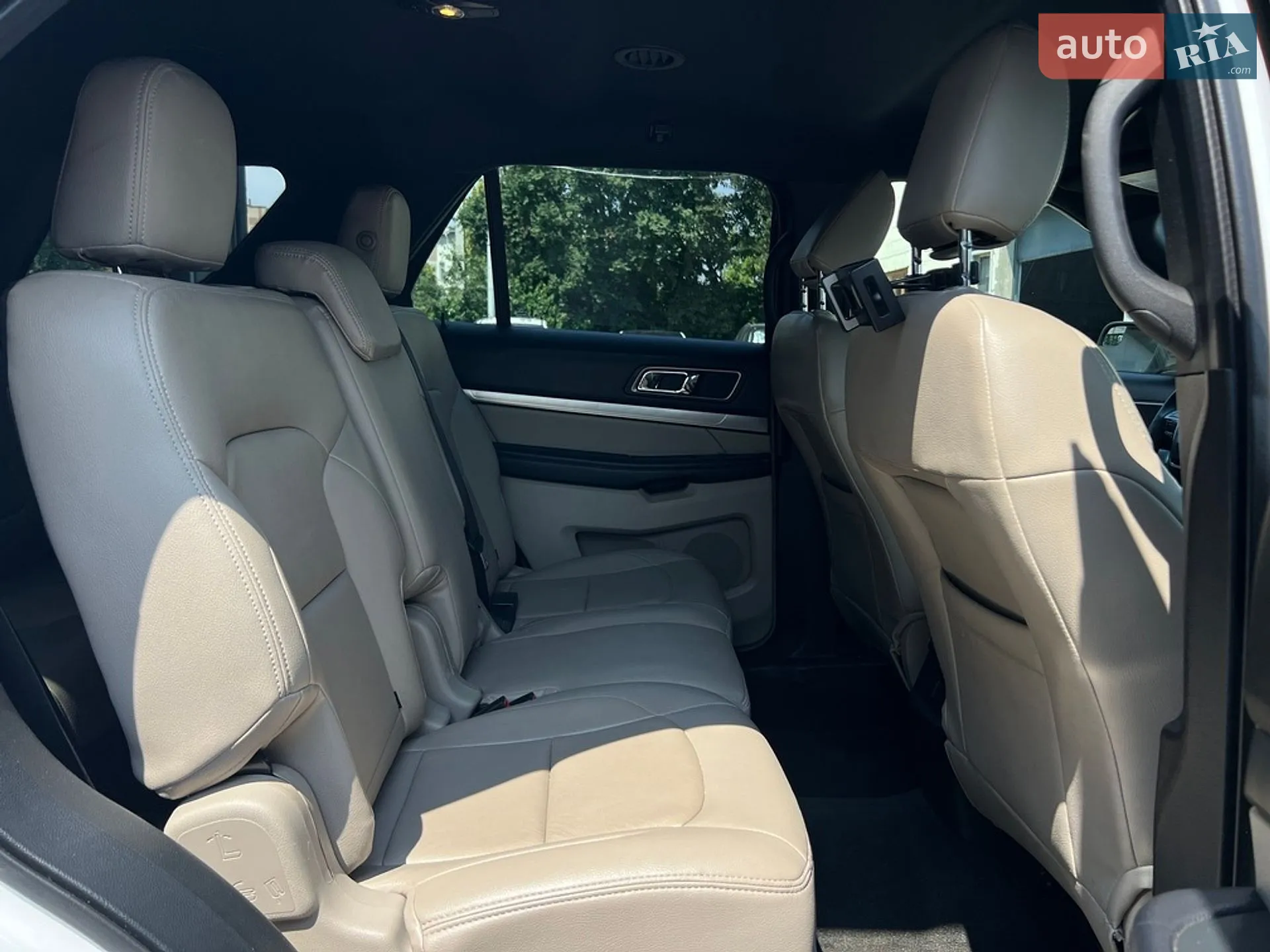 2018 Ford Explorer - мініатюра 21