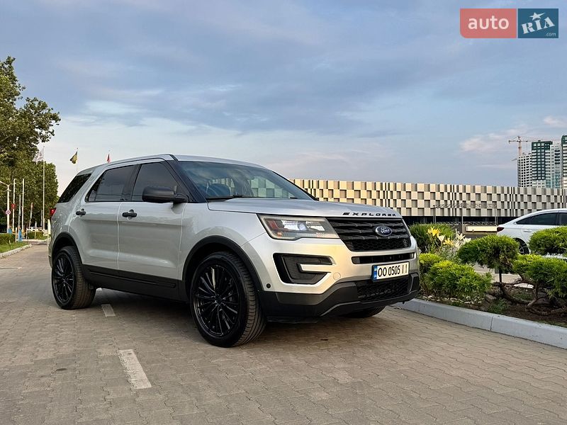 Позашляховик / Кросовер Ford Explorer 2016 в Одесі