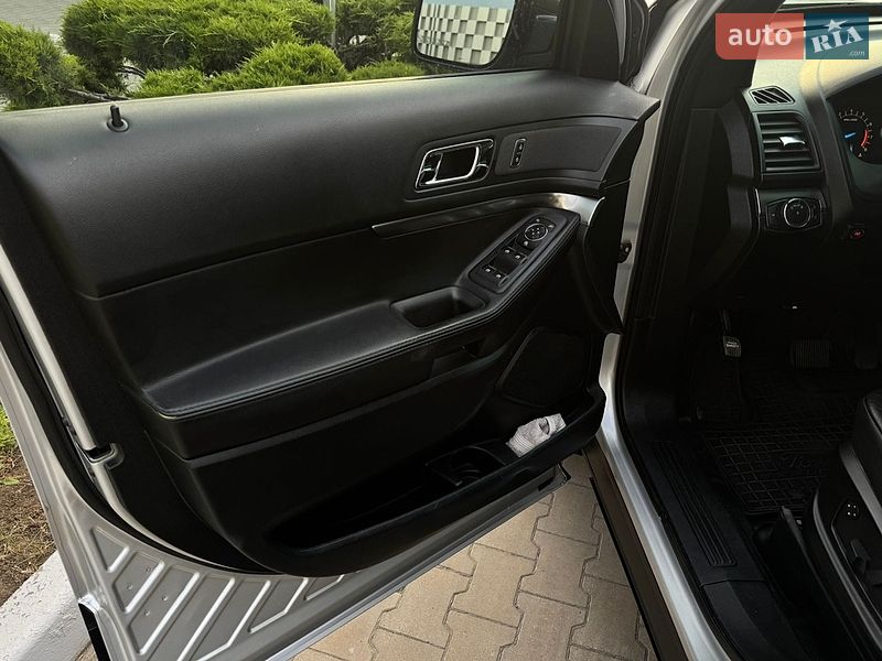 Позашляховик / Кросовер Ford Explorer 2016 в Одесі