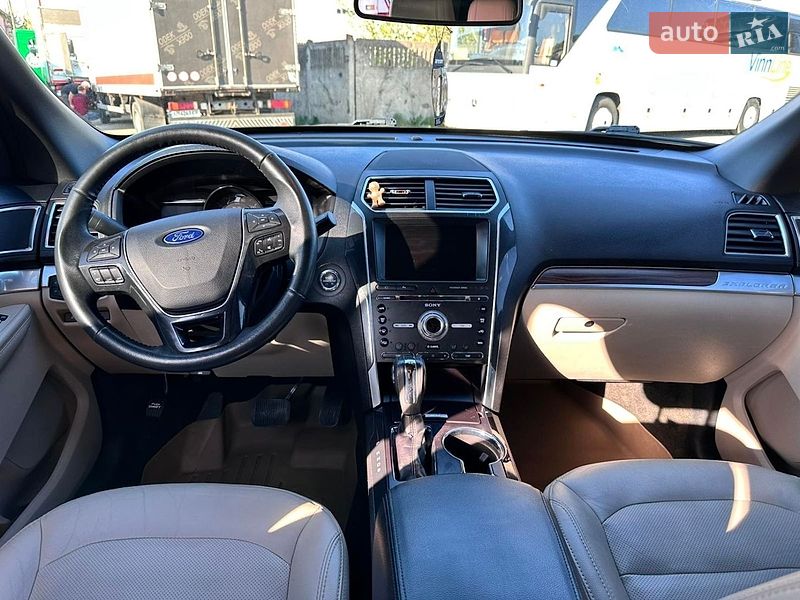 Внедорожник / Кроссовер Ford Explorer 2018 в Виннице
