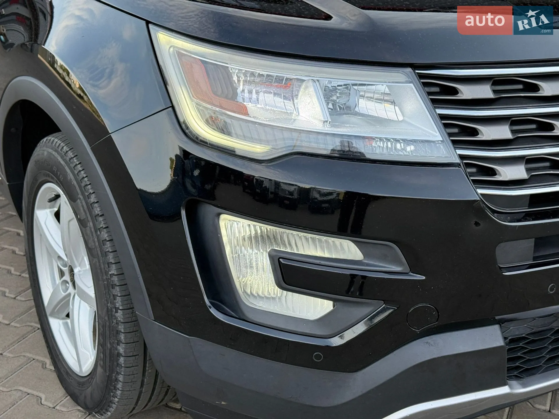 2016 Ford Explorer - мініатюра 4