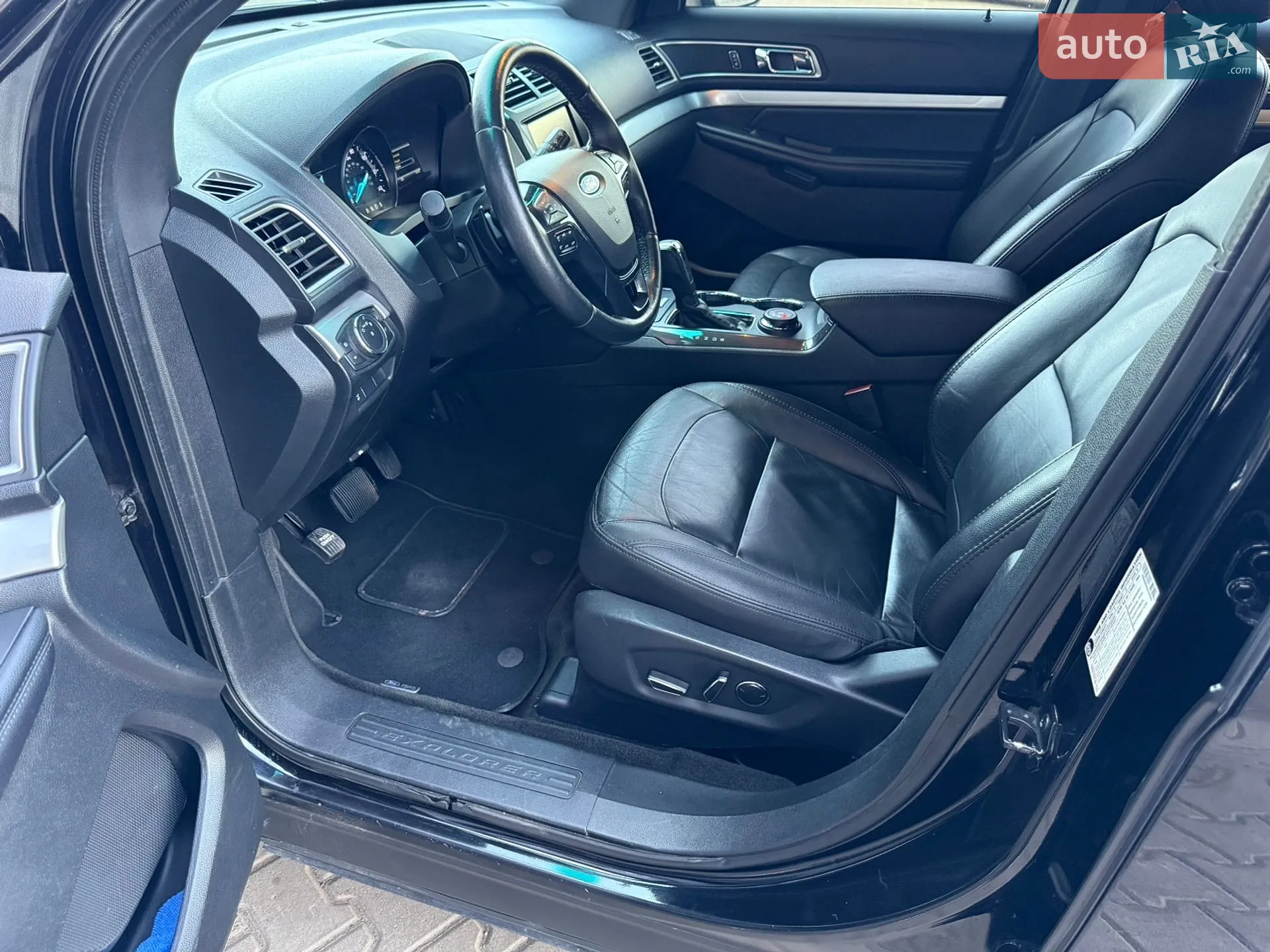 2016 Ford Explorer - мініатюра 87