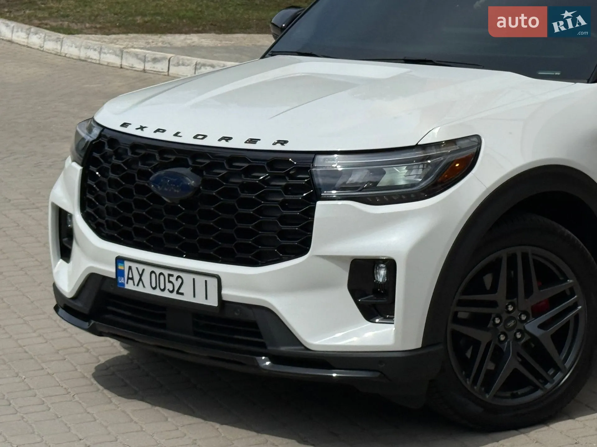 2024 Ford Explorer - мініатюра 4