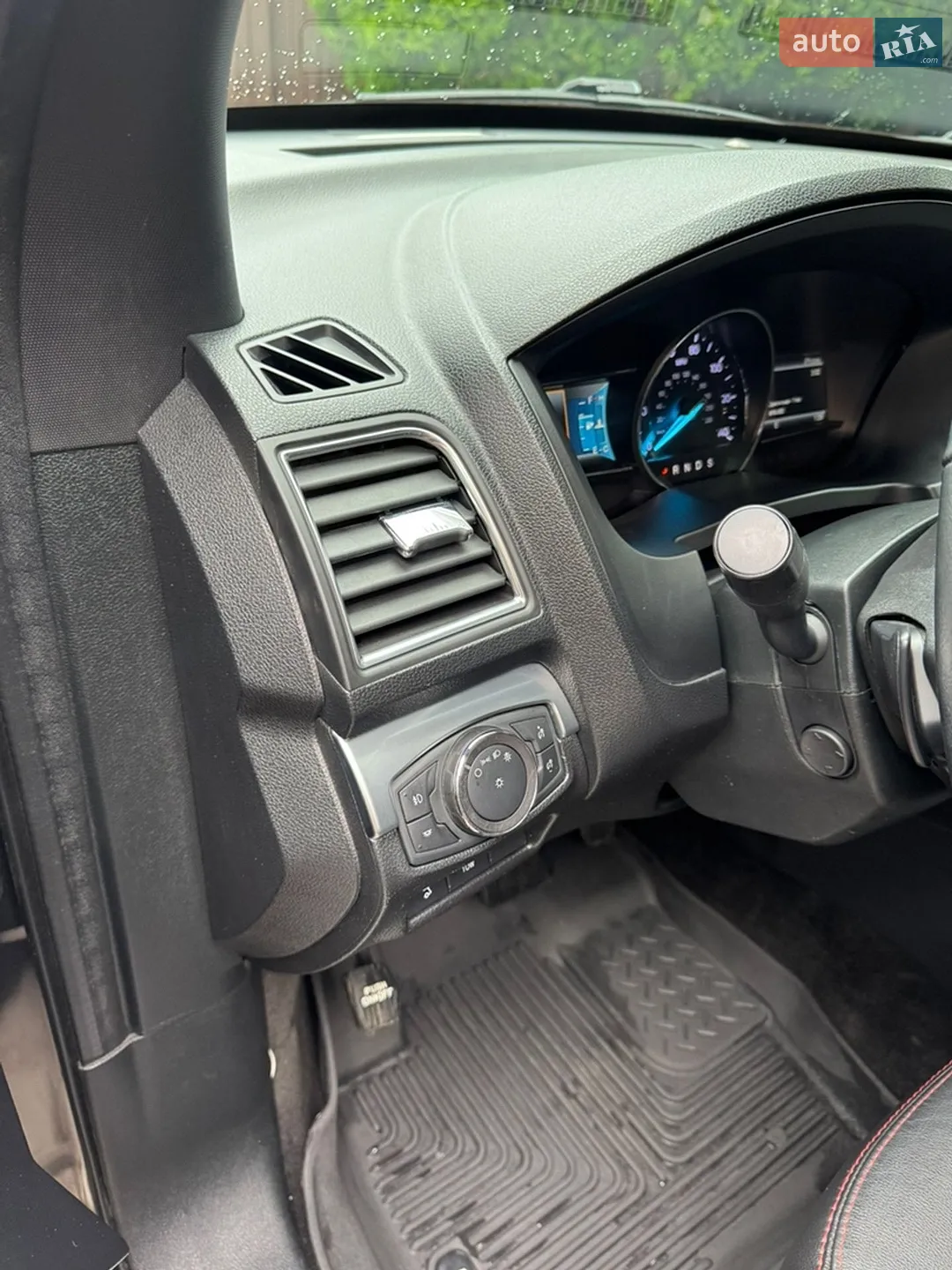 2018 Ford Explorer - мініатюра 24