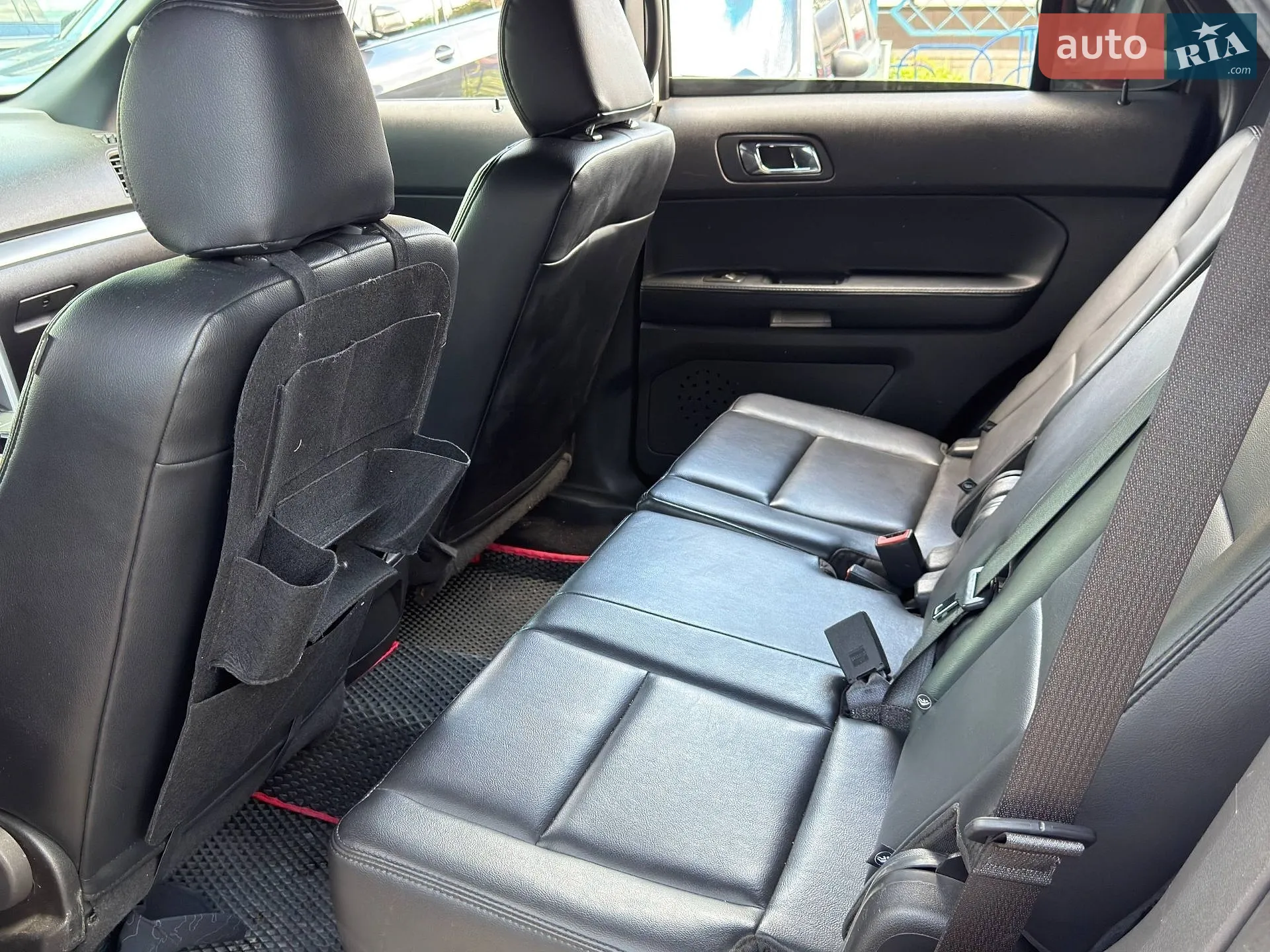 2015 Ford Explorer - мініатюра 17