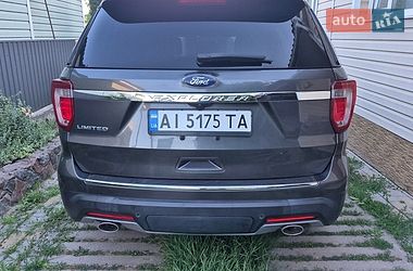 Позашляховик / Кросовер Ford Explorer 2018 в Чечельнику