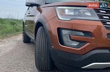 Позашляховик / Кросовер Ford Explorer 2016 в Броварах фото 3 Позашляховик / Кросовер Ford Explorer 2016 в Броварах
