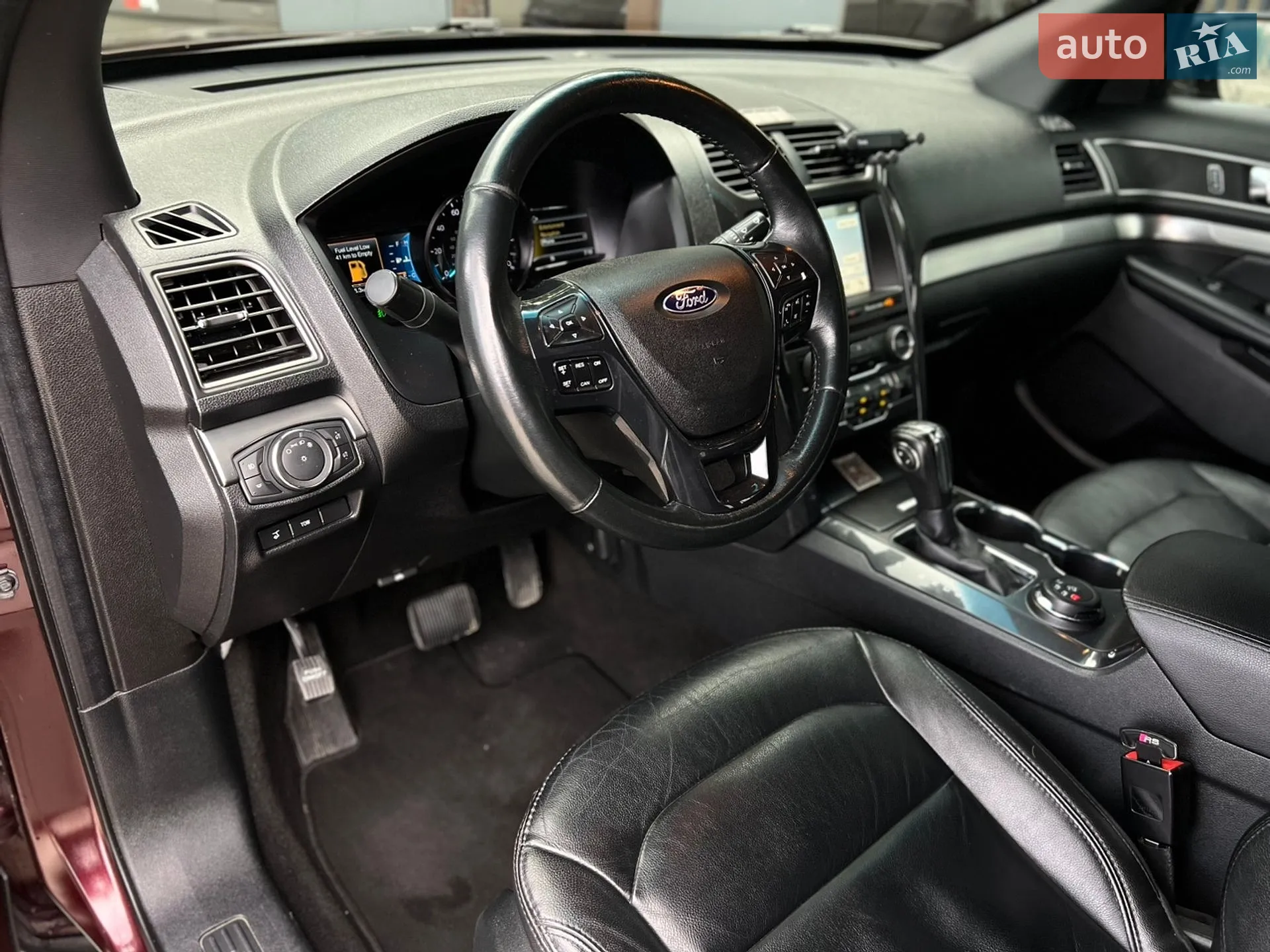 2018 Ford Explorer - мініатюра 25