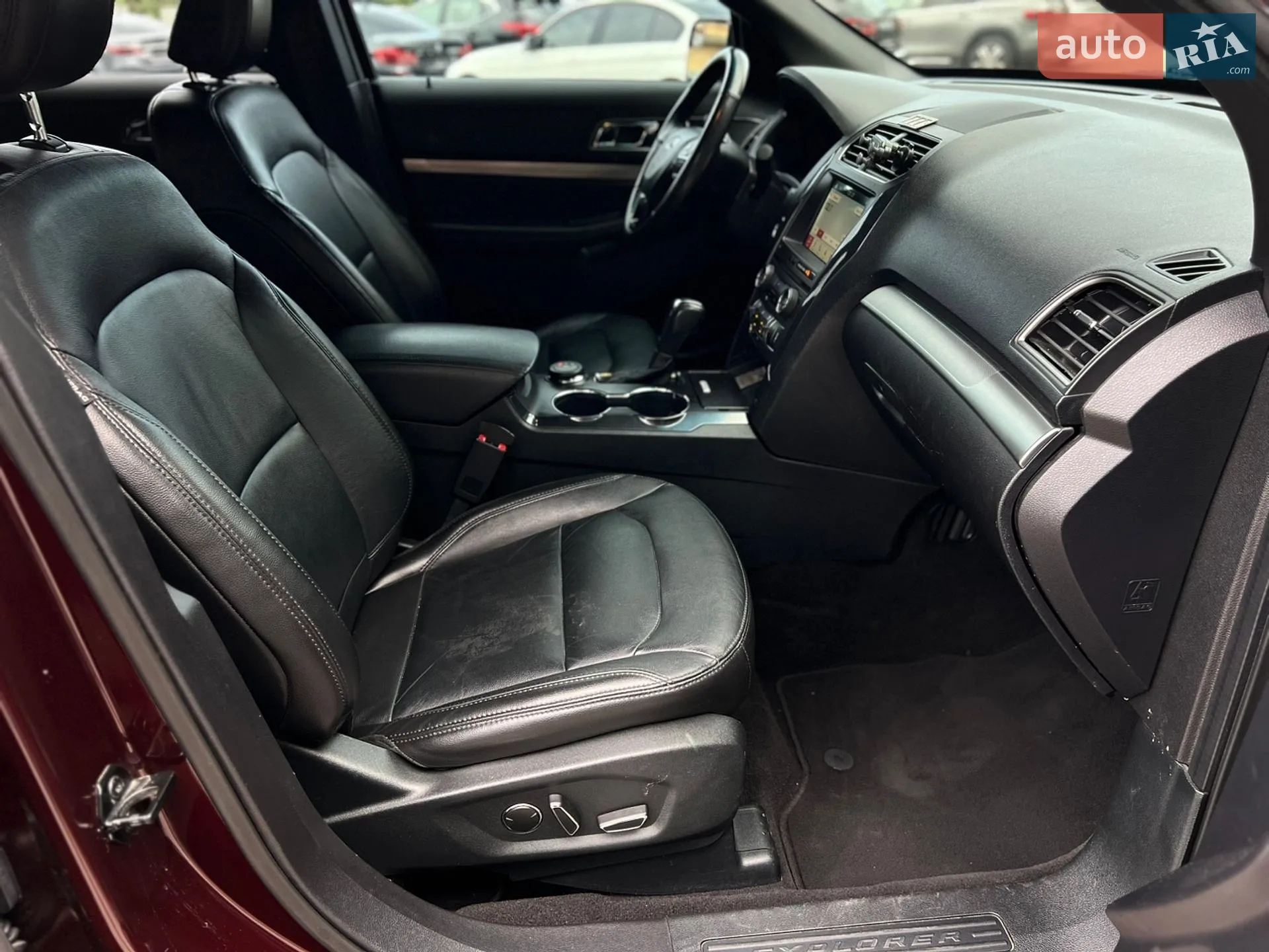 2018 Ford Explorer - мініатюра 28