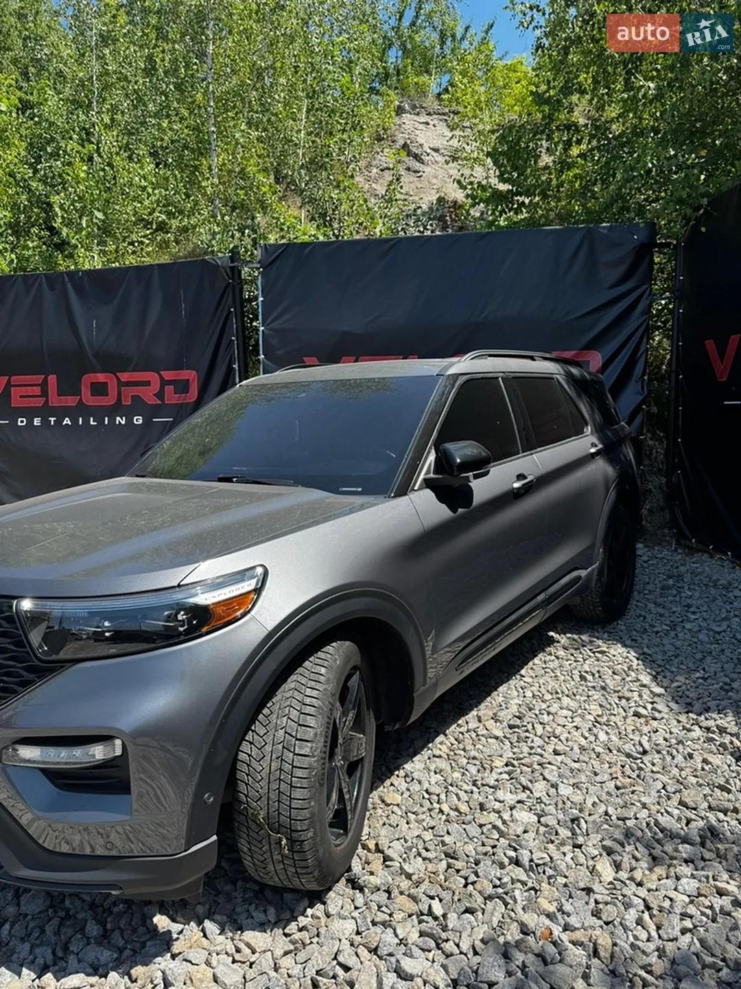 2020 Ford Explorer - мініатюра 2
