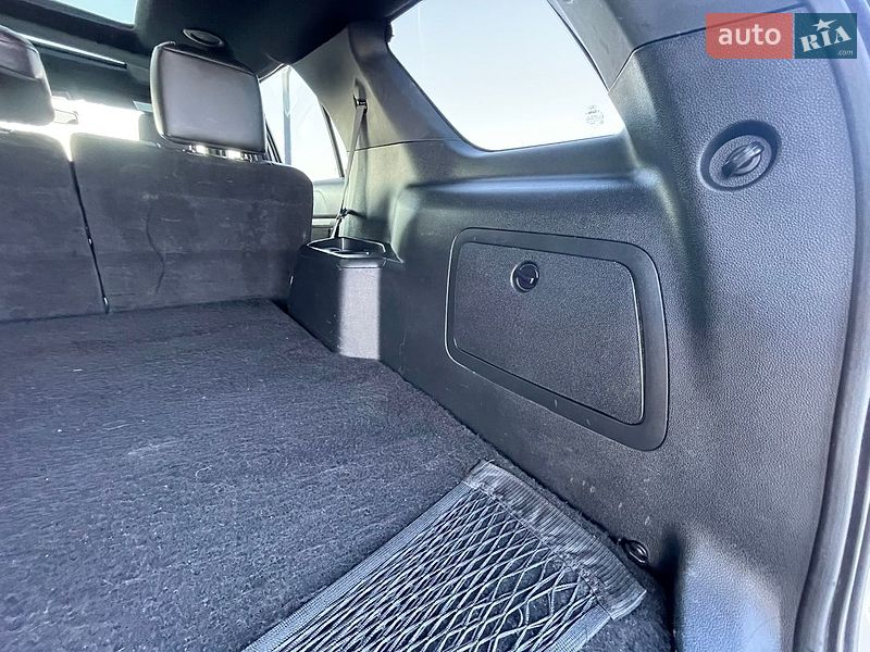 Позашляховик / Кросовер Ford Explorer 2018 в Рівному