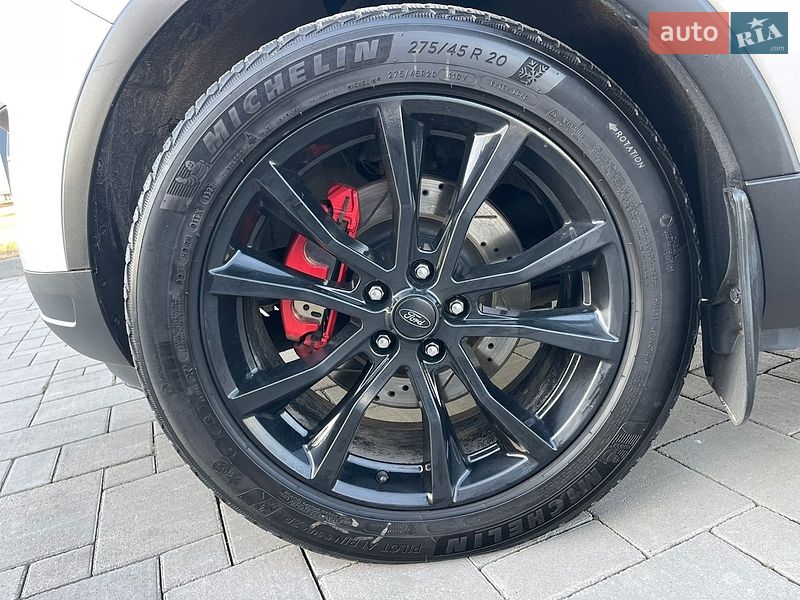 Позашляховик / Кросовер Ford Explorer 2018 в Рівному