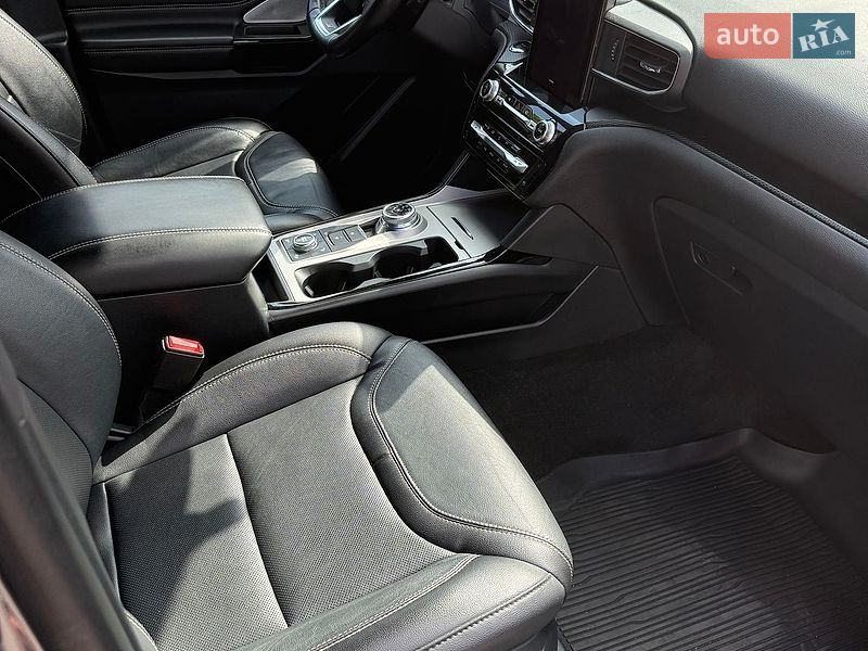 Позашляховик / Кросовер Ford Explorer 2021 в Києві