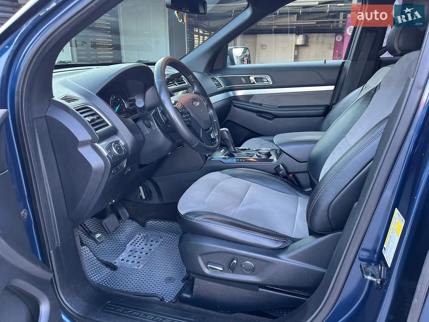 2018 Ford Explorer - мініатюра 37