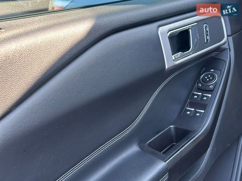 Позашляховик / Кросовер Ford Explorer 2020 в Львові