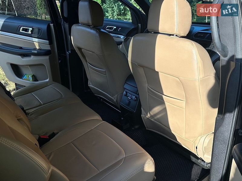 Внедорожник / Кроссовер Ford Explorer 2015 в Крюковщине