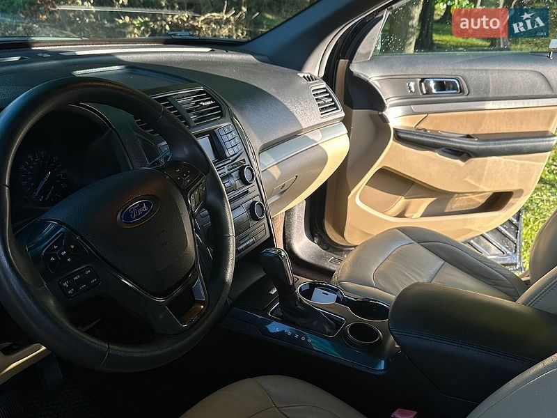 Внедорожник / Кроссовер Ford Explorer 2015 в Крюковщине