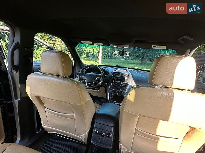 Внедорожник / Кроссовер Ford Explorer 2015 в Крюковщине