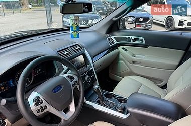 Позашляховик / Кросовер Ford Explorer 2014 в Вінниці фото 28 Позашляховик / Кросовер Ford Explorer 2014 в Вінниці