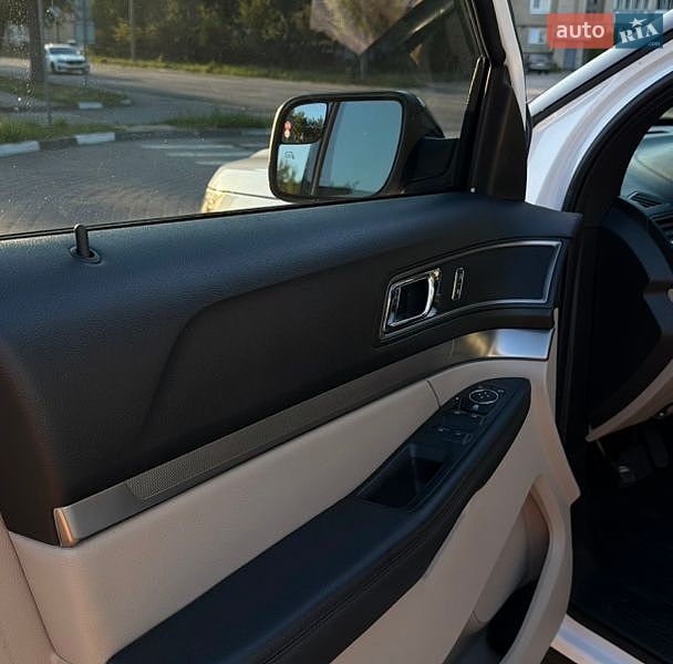 Позашляховик / Кросовер Ford Explorer 2018 в Івано-Франківську фото 10 Позашляховик / Кросовер Ford Explorer 2018 в Івано-Франківську