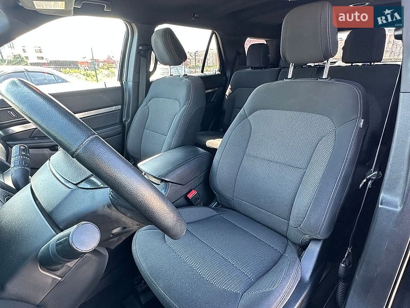 Позашляховик / Кросовер Ford Explorer 2018 в Білогородці фото 24 Позашляховик / Кросовер Ford Explorer 2018 в Білогородці