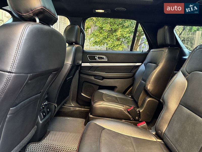 Позашляховик / Кросовер Ford Explorer 2017 в Одесі