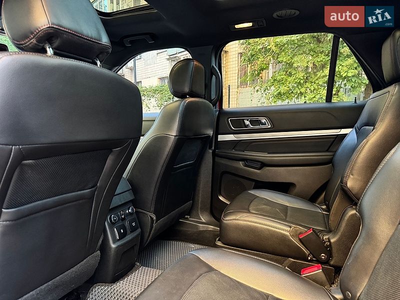 Позашляховик / Кросовер Ford Explorer 2017 в Одесі