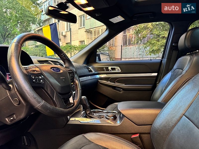 Позашляховик / Кросовер Ford Explorer 2017 в Одесі