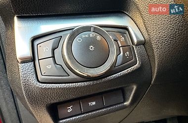 Позашляховик / Кросовер Ford Explorer 2017 в Одесі