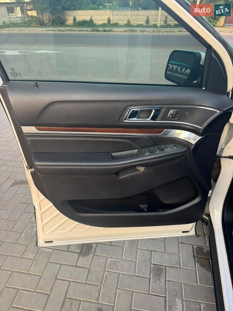 2019 Ford Explorer - мініатюра 12