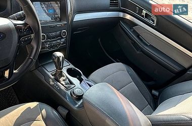 Позашляховик / Кросовер Ford Explorer 2015 в Вінниці