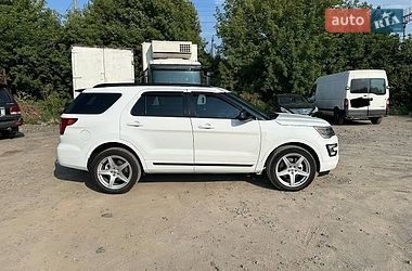 Позашляховик / Кросовер Ford Explorer 2015 в Вінниці