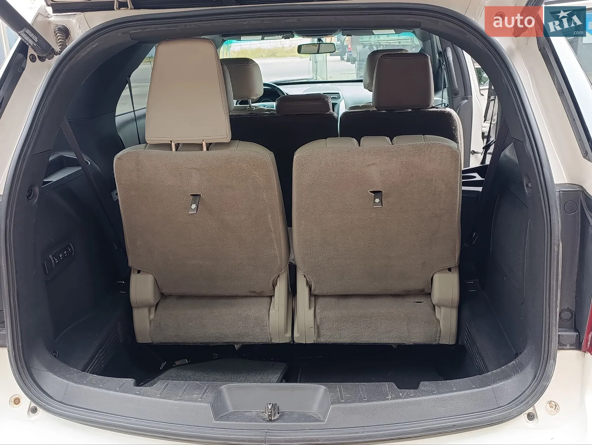 2012 Ford Explorer - мініатюра 71