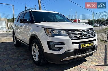 Внедорожник / Кроссовер Ford Explorer 2017 в Стрые