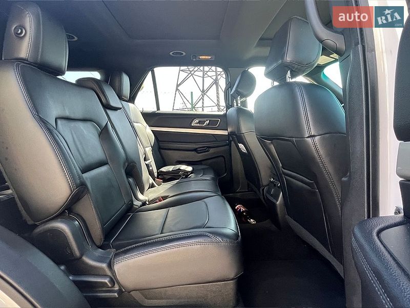 Позашляховик / Кросовер Ford Explorer 2017 в Стрию фото 22 Позашляховик / Кросовер Ford Explorer 2017 в Стрию