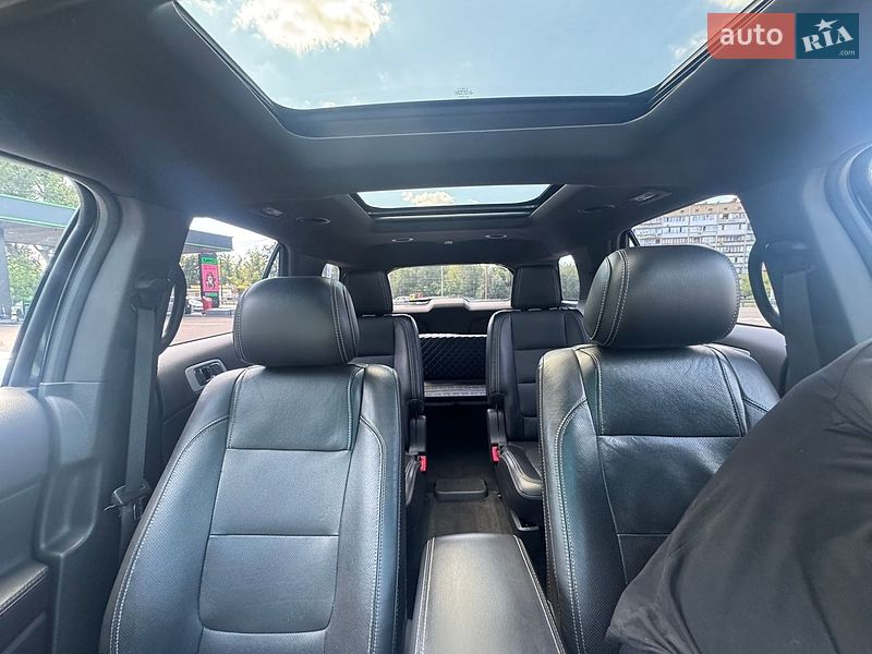 Позашляховик / Кросовер Ford Explorer 2013 в Києві фото 18 Позашляховик / Кросовер Ford Explorer 2013 в Києві