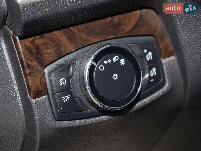 Позашляховик / Кросовер Ford Explorer 2013 в Павлограді
