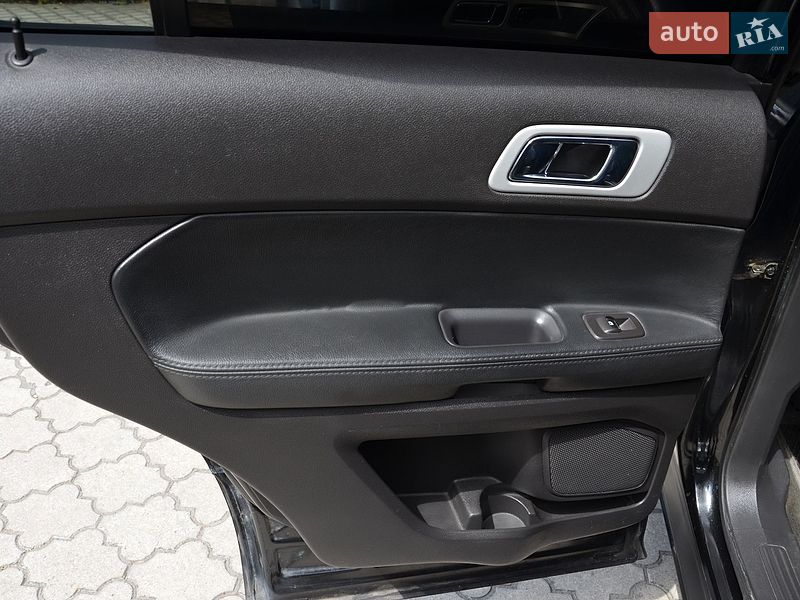 Позашляховик / Кросовер Ford Explorer 2013 в Павлограді