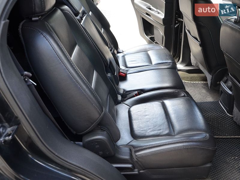 Позашляховик / Кросовер Ford Explorer 2013 в Павлограді