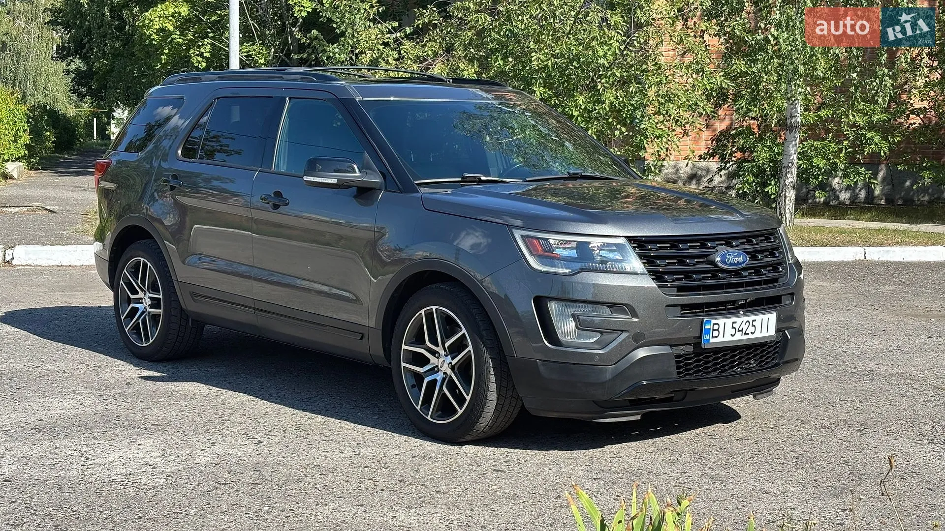 2017 Ford Explorer - мініатюра 9