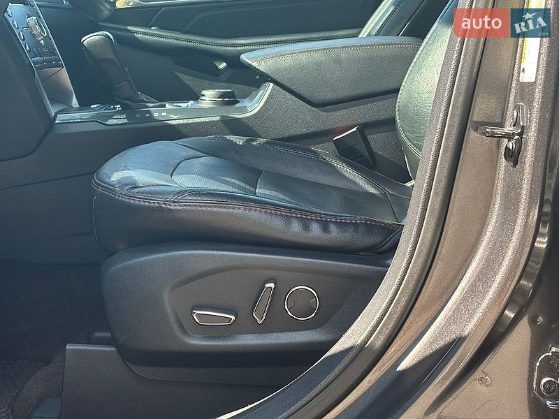 Внедорожник / Кроссовер Ford Explorer 2017 в Полтаве