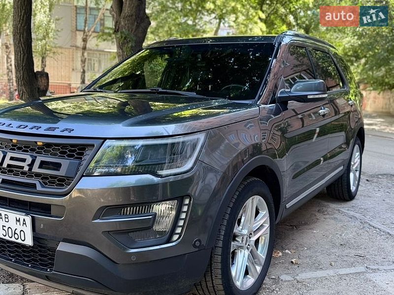 Внедорожник / Кроссовер Ford Explorer 2017 в Днепре