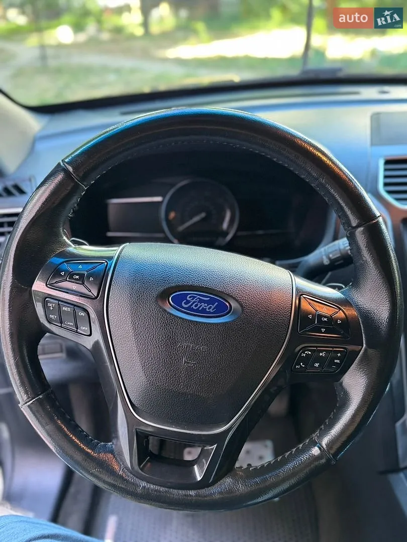 2017 Ford Explorer - мініатюра 17